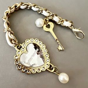 Betsey Johnson Mirrored Heart Bracelet - Very HTF/Rare!